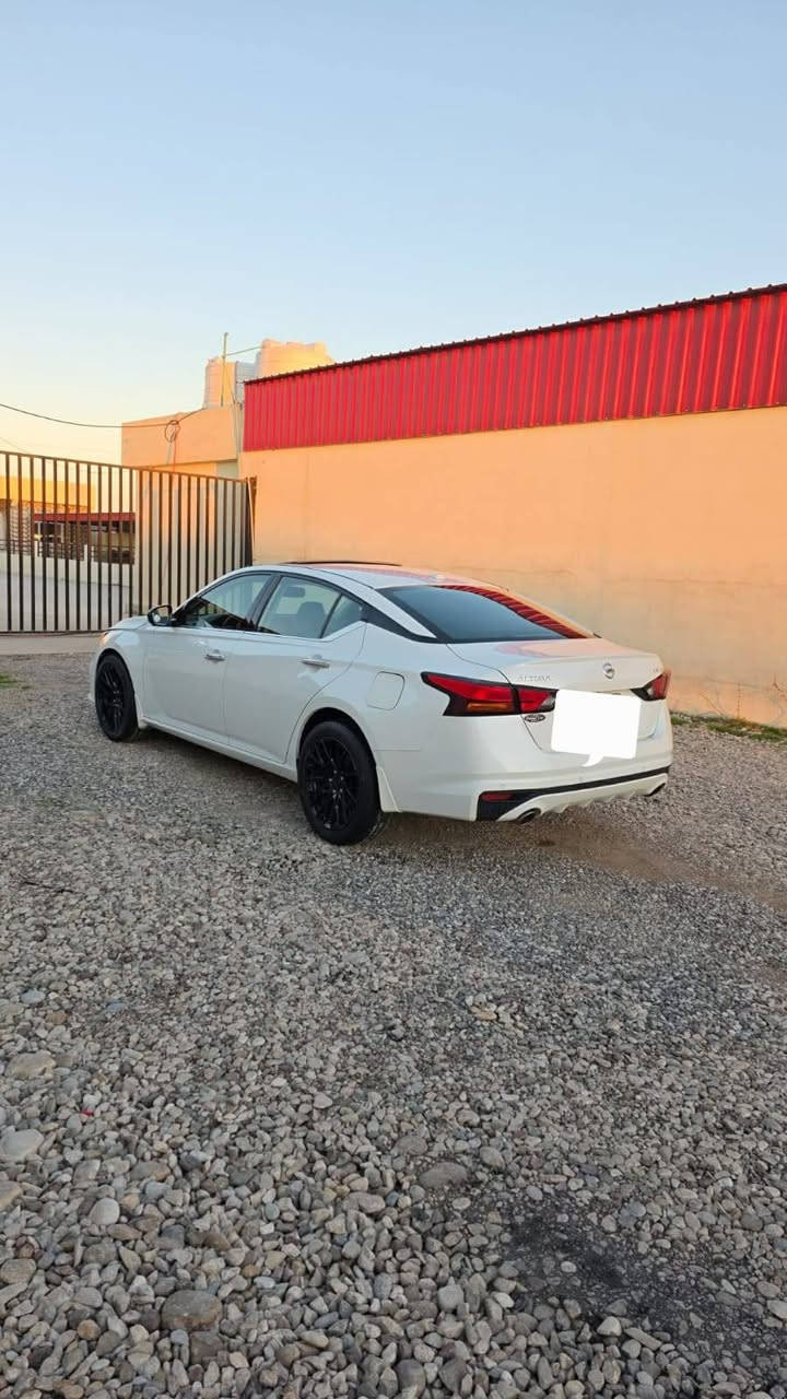 السعر ١٤٠ ورقه وبيهه مجال
نيسان التيما 2019امريكي رقم أربيل

مواصفات بلاتنيوم معروفه اعلى فئه
فتح سقف
تبريد قطعتين امامي وخلفي
ويل كب
كشنات جلد خزن ميموري
بصمة تشغيل
بصمة ابواب
تشغيل عن بعد
مانع انزلاق
مثبت سرعة
كشنات كهرباء
اربع كامرات ٣٦٠درجه
حساسات اماميه وحساسات خلفيه
شاشه اندرويد
محرك ٢٥٠٠ تنفس طبيعي
رقم جديد وسنويه شرط تحويل

كير مكينة تبريد تدفئة حدادية شرط ممفتوح على وضع الشركة
الضرر بونيد كلير فقط بدون دواخل وبدون ايرباك شرط سونر مرفق الصور ورقم الشاصي
مكان السياره صلاح الدين تكريت
***********

