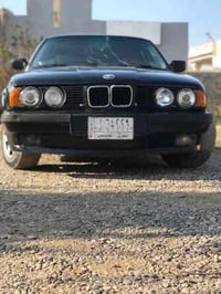 اليمو هذي سياره يتصل علي07809773422