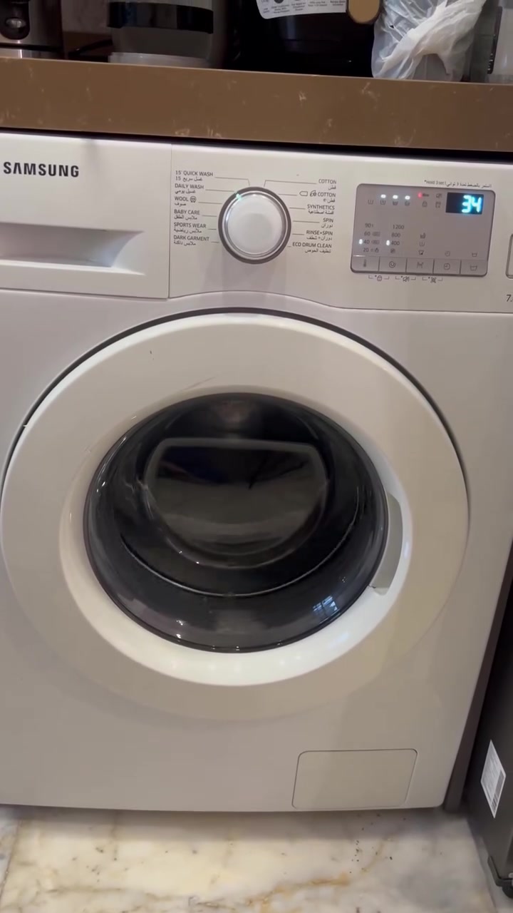 غسالة سامسونك اوتوماتيك 7 Kg للبيع بيها صوت عند التنشيف


**إذا كنت صاحب هذا الإعلان وتريد حذفه لأي سبب، رجاءا أرسل رسالة إلى الدعم الفني**