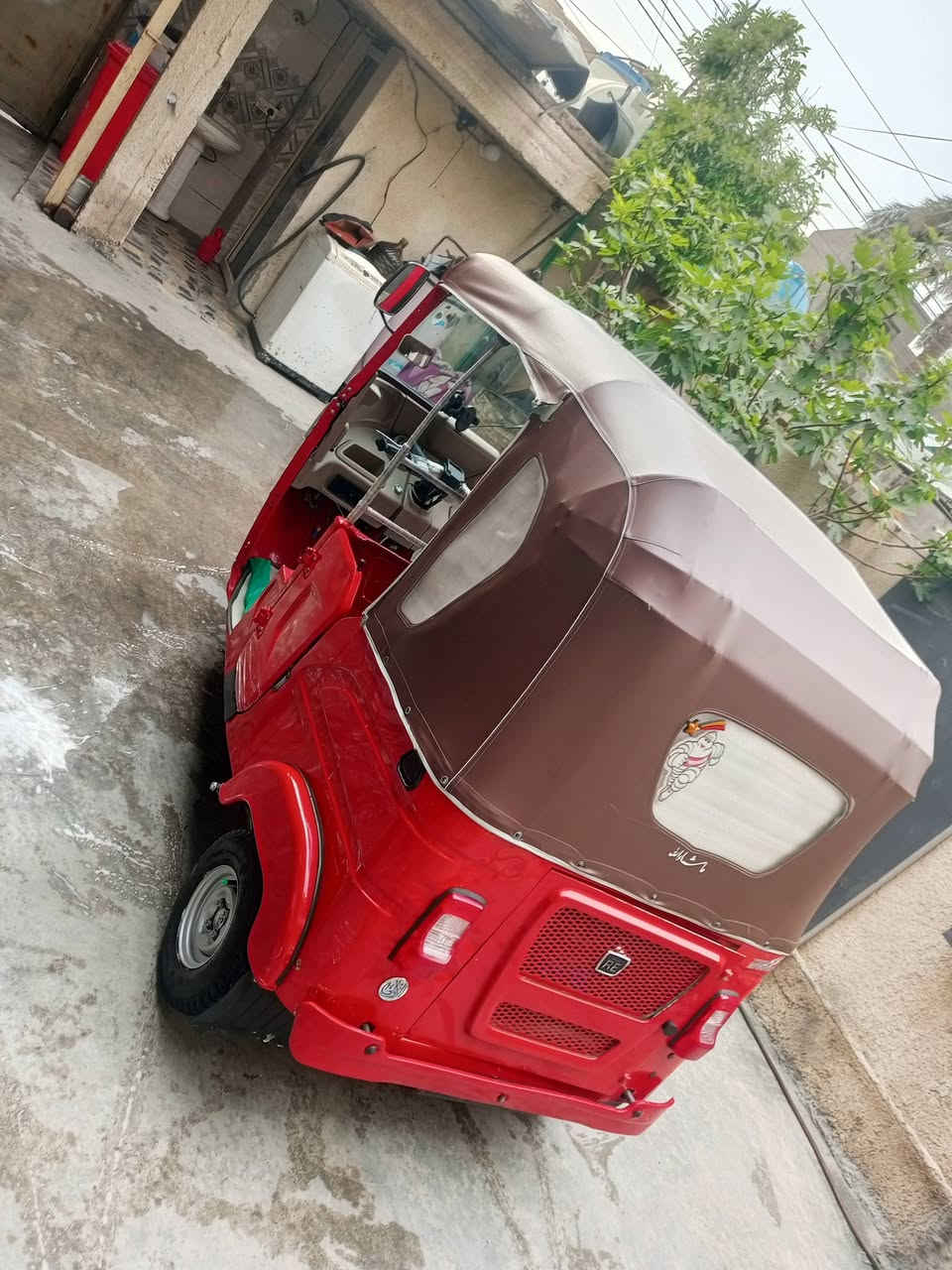 سلام عليكم مره خصت صاحب الكروب تكتك موديل 2022كفاله عامه ما عده طخه جوه بك لايت والباقي كفالة عامه بسمي تحويل ثاني يوم رقم إنكليزي جديد رقم الهاتف ***********
