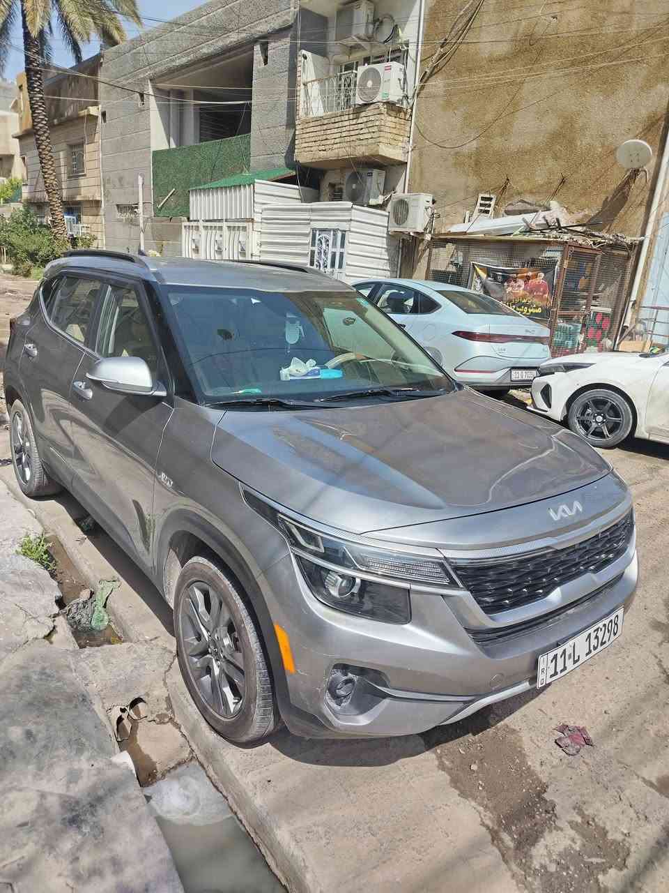 سيتلوز موديل 22
وارد امريكي
ماشية 26الف
ضربتها صفحة السايق
سعرها 160ورقة
***********
