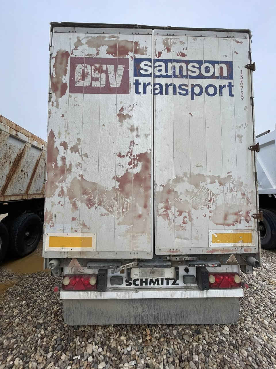 سلام عليكم عربانه للبيع اشمتز شاصي حديد جادر بدون منفيس مجموعه ساف دسك ابريك سحال رفاع الاستفسار والمعلومات الاتصال على الرقم 
***********
***********
