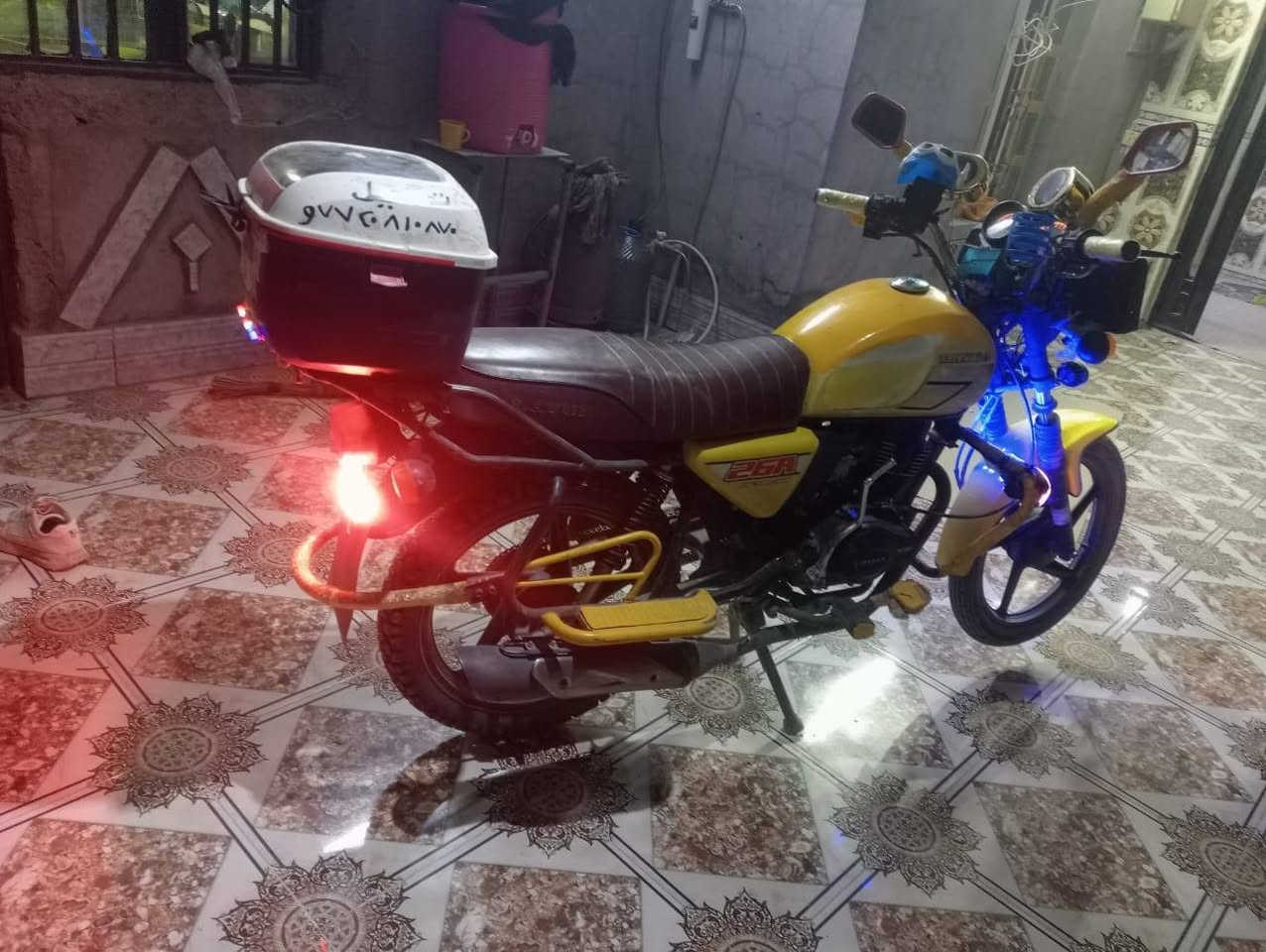 مابعد السلام دراجه دايوان موديل 19 كهربائيات كلها شغاله 
*********** شباب مكلف بل نشر لاتراسني خاص فدوة اروحلك اتصل ع رقم ***********
