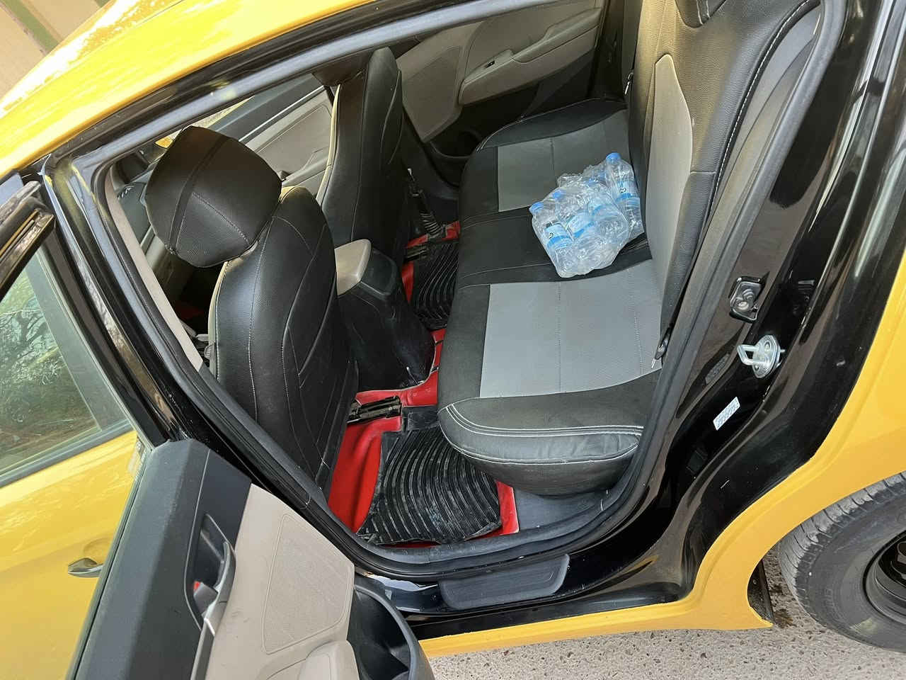 سلام عليكم النترة 20 امريكي بغداد بسمي مصفرة هيئة وغرامات مكينه 2000 دوش كير المرغوب اي تي منضومه غاز جديدة تخم تاير صدر خلفي امامي جديد حادثها وسونار  مرفق بصور جاملغ وبنيد تبديل سياره جاهزة وبلعافيه على ياخذها  سعر 130$مكاني بغداد قرب بسمايه ***********
