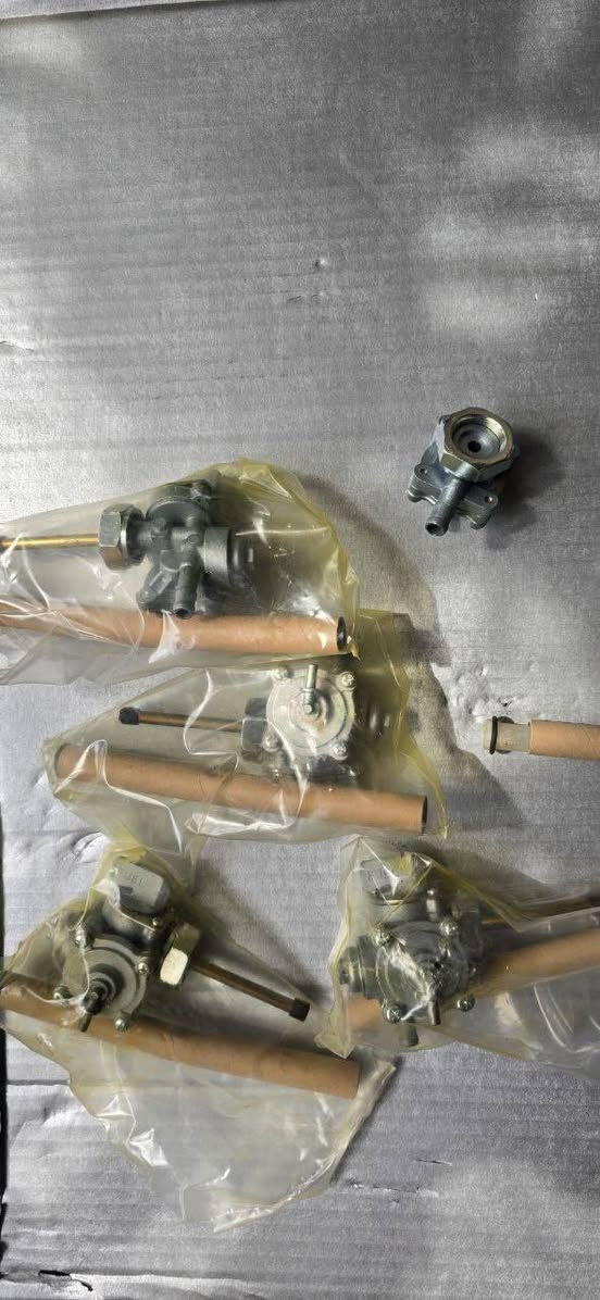 موجود قطع غيار دراجات بطح بنواعه
تفصيخ و جديد 
توصيل موجود لكل المحافضات 
‏‪ ***********‬‏واتساب 
عنوان المحل الديوانيه قضاء عفك
