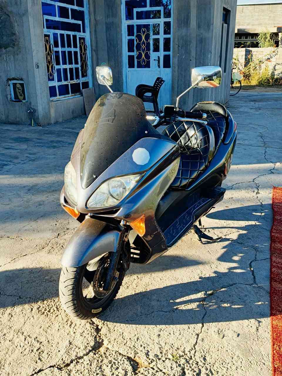 للبيع فورزه  08 مكينه جديد عوزها فقط جويتر سعر 700 وبي مجال مكاني بغداد ابو غريب رقمي ***********بي واتس
