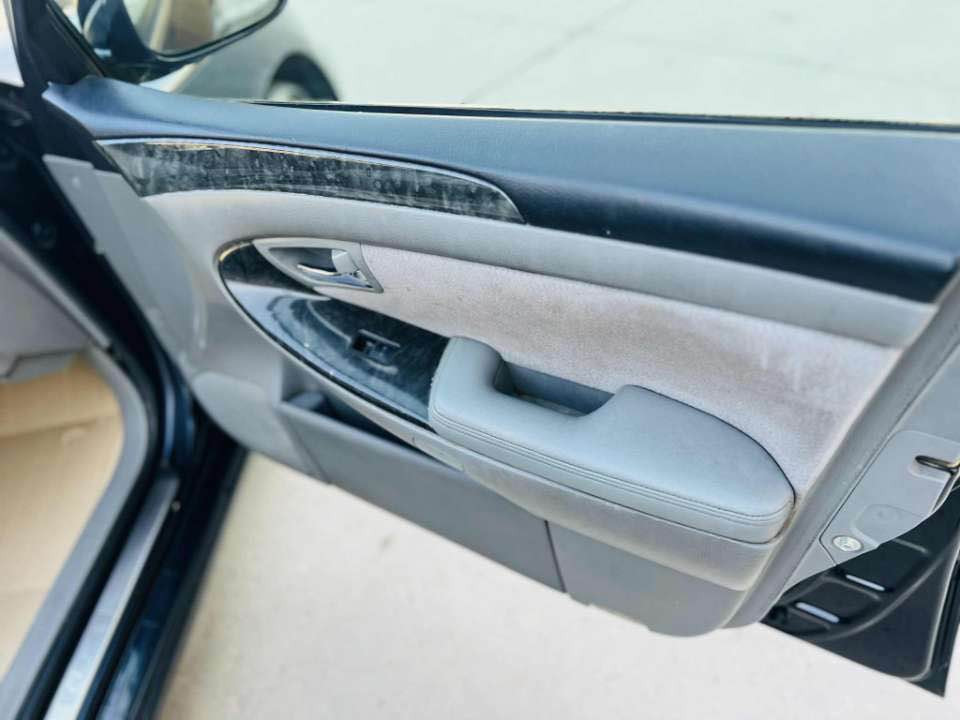 شاهینە موس
١٨٠ بچوک بچوک 
ناو رەساسی
٢ دوگمە
بێ دوکەڵ
٢ پارچەی یابانی هەیە
شوێن سلێمانی 
بۆ زانینی نرخ پەیوەندی بکەن

*********** السليمانية, العراق
