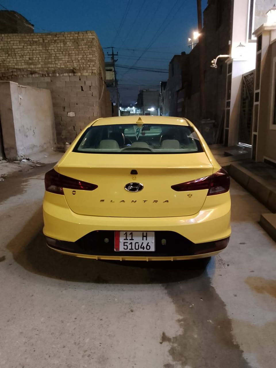 سلام عليكم النتره تكسي موديل 20 رقم بغداد صور الحادث موجوده بل منشور مكلف بل نشر رقم صاحب السيارة ***********
