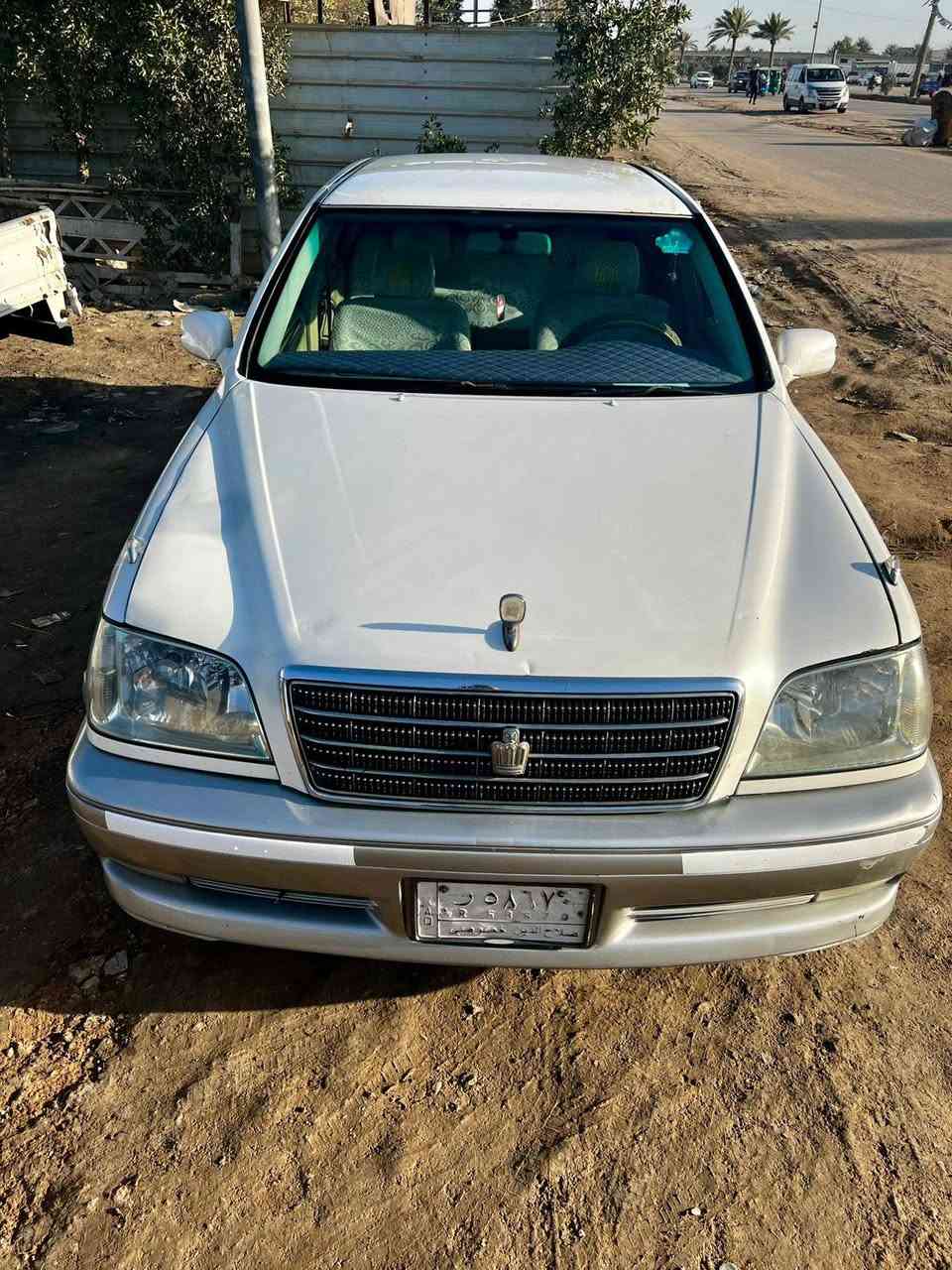 كراون ملـــگه : موديل 2003
فئة : 4 دکــم شاصي 75 
حجم المحرك :  ديڤور الكبير 
كير مكينه كفاله شرط الفحص 
السياره حادث جوملغ جهة السائق الامامي 
وبيها شويه تعديل بلغد الامامي 
السياره رقم صلاح الدين : وكاله عامه بأسم المشتري + حجز إكتروني للتسجيل 
للاستفسار : ***********
