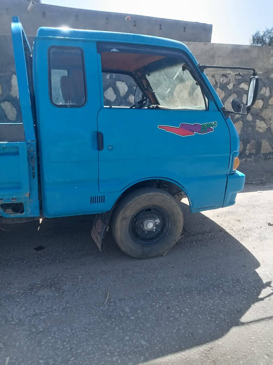 للبيع كيا بنكو موديل 96 قماره اوربع كير مكينه نضيفه مسمكره سياره بيه نواقص قليله رقم قادسيه  مكانه بابل الشوملي رقم *********** السعر 45وبيه مجال وباقي تفاصيل تصل وبيك خير ودلل
