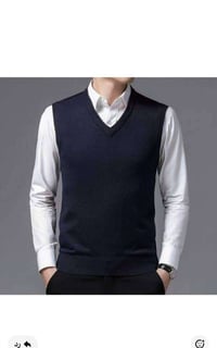 بلوز صوف • مقاسات ٢-٦ • طوز شارع الأطباء