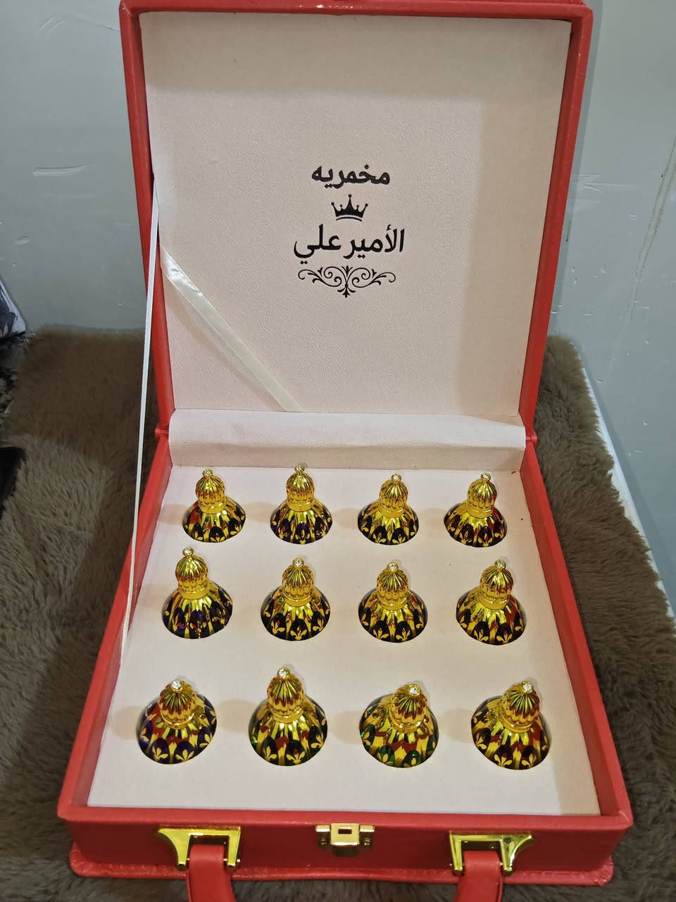 متوفر عطور ماركات شرط اسعرهن بلاش 10.  15. حسب ولبكج مال خمريه واحد25 والثاني 30


**إذا كنت صاحب هذا الإعلان وتريد حذفه لأي سبب، رجاءا أرسل رسالة إلى الدعم الفني**