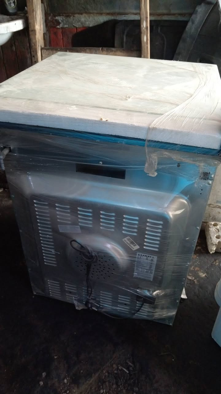 السلام عليكم عندي ثلاجة وطباخ ومبردة جدد مامشتغلات ابد بس مابيهن كراتين
الثلاجة نوع فيستل قياس 14 قدم جديدة بالسليفون بعدها مامشتغله
طباخ نوع لوكسل إيطالي تجميع تركي جديد مامشتغله ابد بالسليفون
مبردة نوع ألوني إيراني قياس 50 جديد مامشتغل ألد خرطوم مالته موجود بداخل المبردة
لحد يكسر بالسعر رجاءاً الشراي يتفضل خاص ويدلل مكاني بغداد


**إذا كنت صاحب هذا الإعلان وتريد حذفه لأي سبب، رجاءا أرسل رسالة إلى الدعم الفني**