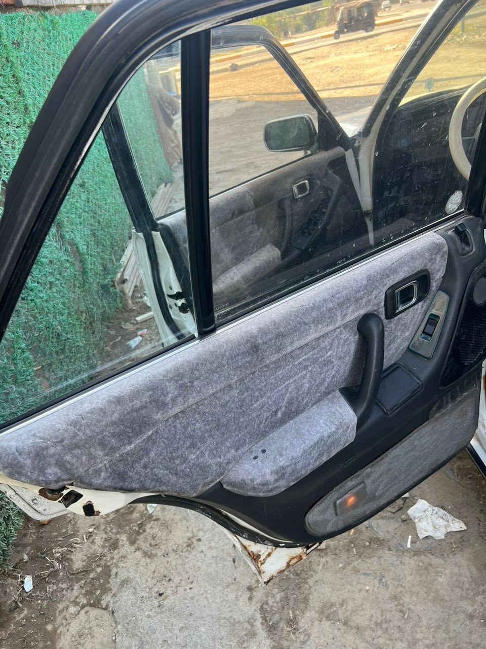 السلام عليكم سيدان يسره بلادي رقم بغداد انكليزي سنوية لل30
مكينه وكير بطه ثنين ونص جدد كهربايات كله شغالة سنتر لوك سيارة ابلادية بية خياسات بلهلالات

السعر 43 وبي مجال مكاني بغداد الغزالية
***********
