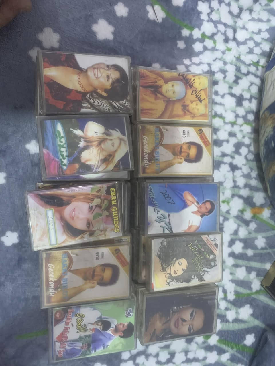 كاسيت تركي اكثر من ستين كاسيت 
سعر الكاسيت الف دينار 
البصرة ويوجد توصيل شركة


**إذا كنت صاحب هذا الإعلان وتريد حذفه لأي سبب، رجاءا أرسل رسالة إلى الدعم الفني**