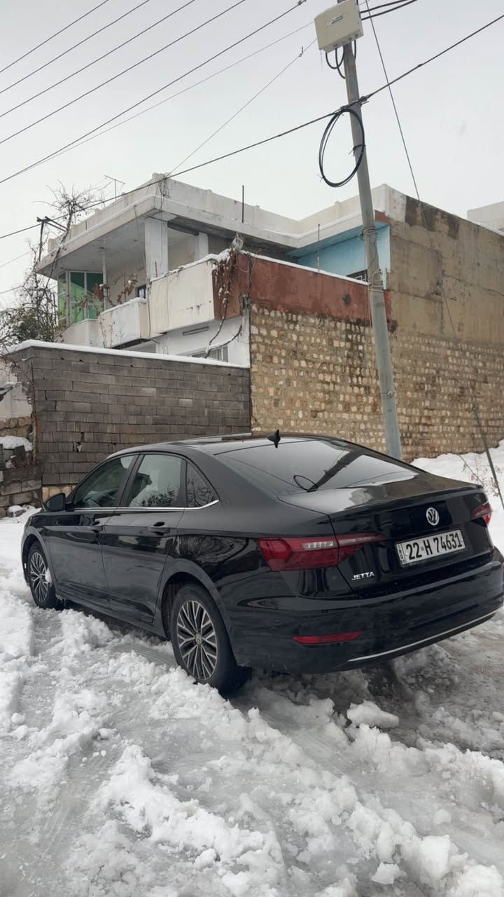 جیتا مۆدێل ٢٠٢١ مواسەفات SE+ پێشوو پشت کەپس دەعمی زۆر جوانە پێشی برغی با نەدرایە هەموو بە شەرت ٢ پارچە سبووغ  مواسەفاتی جوانە ( پانۆراما+ بەسمە یەدە بەسمە + گوشن هیتەر +کارەبای+ جلد+ ئۆتۆستارت ستۆپ+ مۆدی لێخورین ئیکۆ + رادار+راداری ئاوێنە+کارپلەی+هتد...)ژم***********
سعر ١٤٩ مەجالەکی کەم شقلاوة, أربيل
