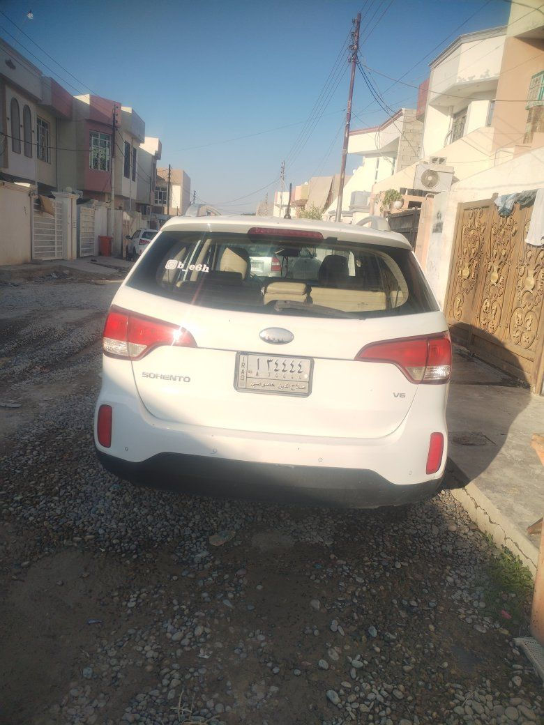 السلام عليكم سورنتو مديل 14السياره 6 سلندر سبعه راكب السياره فول عدا الفتحه السنونار مرفق معه الصور رقم صلاح الدين العنوان سامراء تحويل مباشر اي استفسار هاذا رقمي خابر وتدلل ***********
