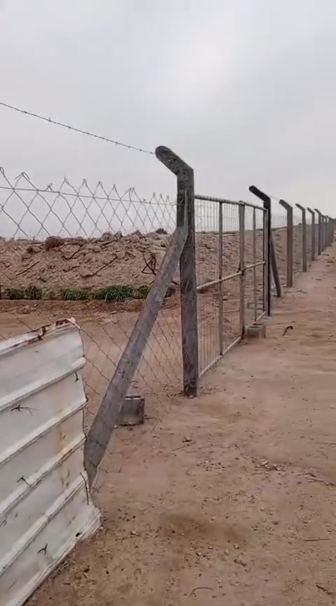 2دونم الزبير شارع المكصب يوجد حوض كبير لتربية الأسماك  مسيج زراعي وليس طابو. السعر 40مع المجال مكتب عقارات الياسري شارع المكصب ***********
