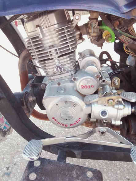 سلام عليكم هاي ستوتة البيع موديل 2019 تاخذهة خير من الله  نضافة فول بس اتشغل وتمشي السعر مليون وثمنمية الرقم *********** 
مكان صويرة
