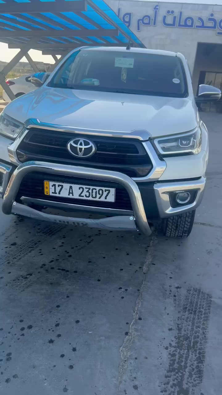 تيوتا هيلوكس موديل 2022كير عادي مكينه اربعه سياره كفاله عامه سعر ٢٦٠للاستفسار ***********
