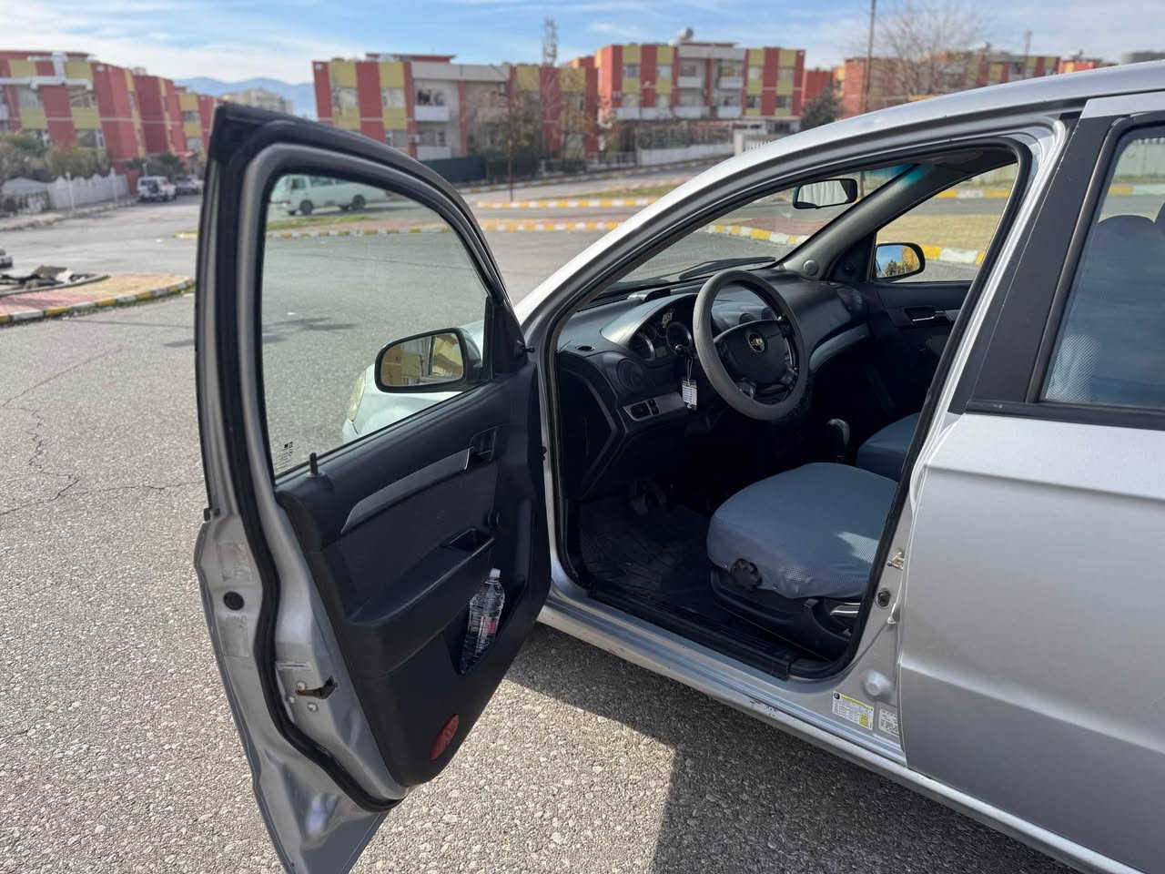 ئەڤیۆ٢٠١٠تۆماتیک مەکینەگەورە ناوڕەش
***********
پێنج پارچەی بۆیاخە بەس پەمپە
گیرومەکینەبەشەرت
٥٨گەلا
سەنەوی تا٢٠٢٧تازەیە السليمانية, العراق
