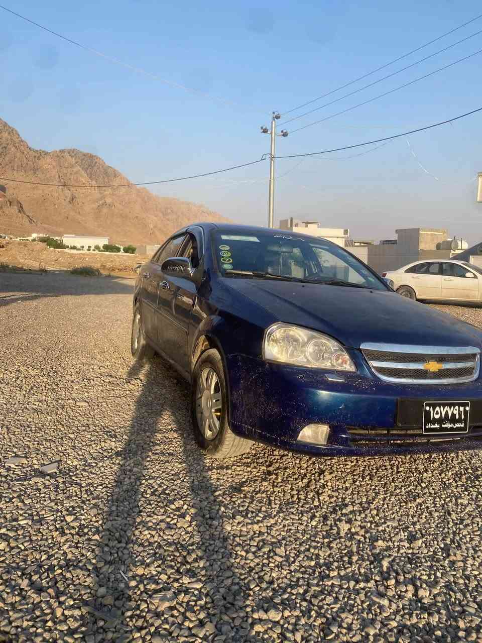 سەرەتا سلاو
شۆڤرلێت ئۆپترا مۆدێل 2005
سەیارەکە پشت و پێشی کەپسە 
ئارم پلاستیک هەولێر بە شەرتی ئەوەلیات
کۆمپرێسەرم تازە بۆ بەستوە 
کارەبایی هەموی ئیش دەکات
لە توند و تۆلی شێوەی نیە چرپەی تێدا نیە
سەیارەکە تا بلێی بێ کێشەیە
هەمو گیانی بە شەرت
سحری ٤٥ وەرەقەو مەجال
شوێنم هەولێر
***********

