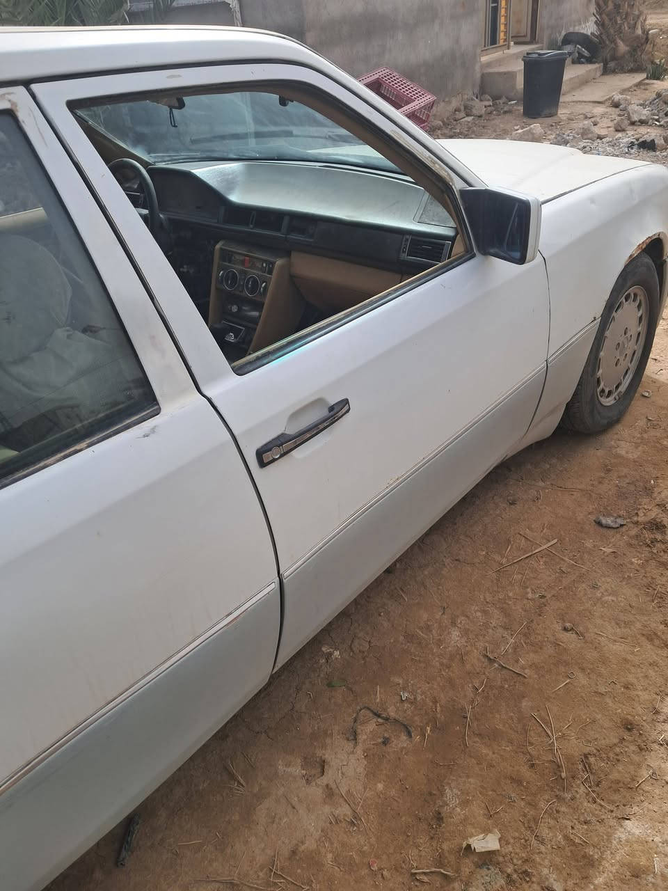 ماسدس البيع 1989رقم بغداد سعر وباقي تفاصيل اكثر على رقام ***********
