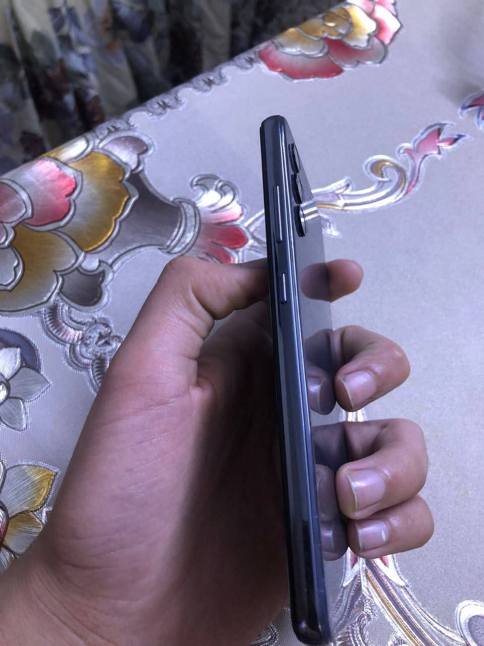 سلام عليكم جهاز A32للبيع نضافه90 ما مفتوح الذاكره 128 السعر 80 موجود خاص ورقم ***********
