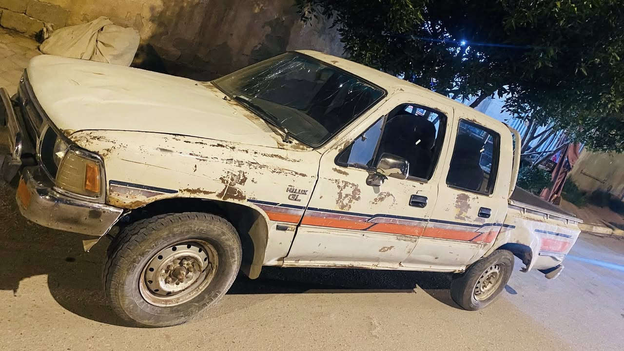 السلام عليكم بيكم تيوتا موديل 89 رقم بغداد صدامي تحويل ثاني يوم بس انتباه ⚠️⚠️ السنويه والبليتات ضايعات  بيهن بلاغ وعندي واجهه سنويه راعيه يريد تحويل محرك ثري وأي كير اوتماتيك شرط لاتنقيص ولا تبخير صدرها نص عمر التأيرات نص عمر كهربائيات كلها شغاله لايت سكن إشاره فقط دبل إشاره ماتشتغل راعيه يمي تريد تروحله تريد تخابره بكيفك السعر 25قفل بدون عمله 
العنوان: واسط ناحيه تاج الدين الحفريه 
الرقم اسيا:***********
اثير:***********
