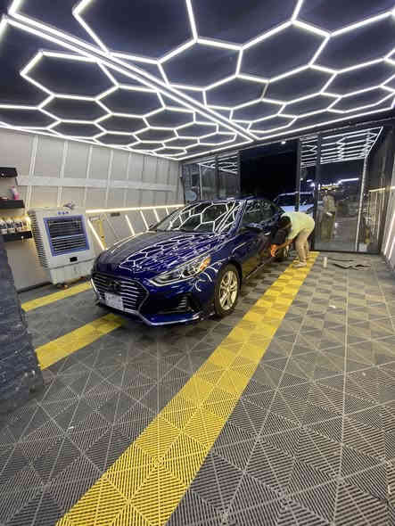 سلام عليكم 
سوناته ٢٠١٨ امريكي 
مكينه 2400
فول عده الفتحه 
كشن كهرباء
بصمه ابواب و صندوق 
كروس سرعه 
تدفئه كشنات اماميه
رادار جانبي خلفي 
تحكم ستيرن
شاشه كامره ابل كار بلي بلادي 
جنطه ذكيه 
ويل كب كروم 
ماشيه ٥٩الف 
السياره مصروف عليها الله شاهد و كلشي موثقه 
بولش ونانو سيراميك ضمان ١٢شهر 
عبوه فيت بم حديده مصارلي سبوعين
نوزلات بلكات اذاين مكينه تخم تاير 
منضومه مي جديده
حداديه كلها جديد 
السياره حادثها جاملغ و بنيد بدوووون داخل بدون لغد بدون شاصي بدون ايرباك حته راديتر ما مليوح 
و السياره بيها كم حالوبه بل قماره عدد ٦تقريبا و وحده بل صندوق و السونار مرفق للامانه 
رقم بغداد انكليزي ب اسمنه سنويه لل٣٠
سعرها 130وبيها مجال بسيط جدا 
مكانها بغداد الاعلام 
***********
