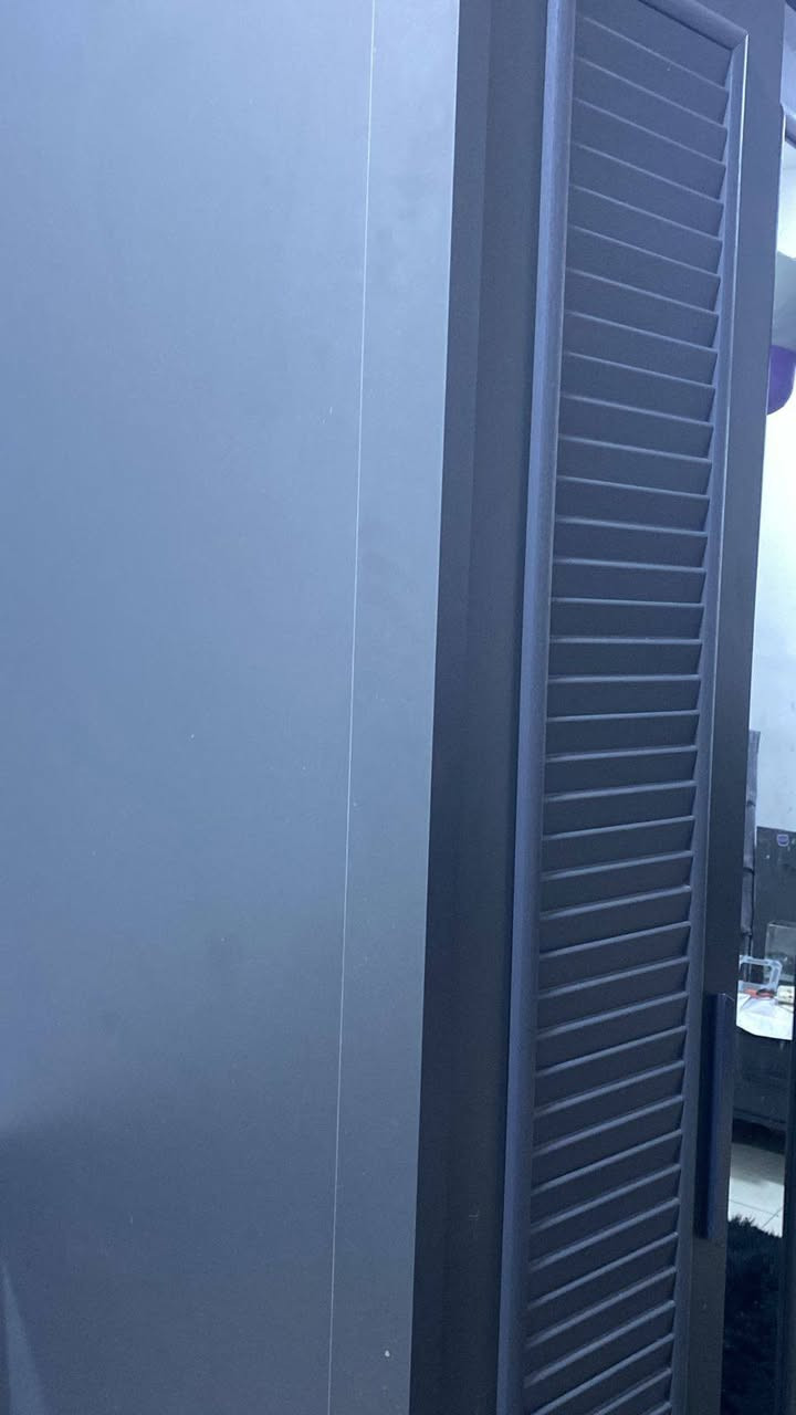 غرفه ١٥٠ تخم ١٠ مقعد  ١٥٠ 
اقل مابيع ااشراي اليوم يجي ياخذهن 
***********
