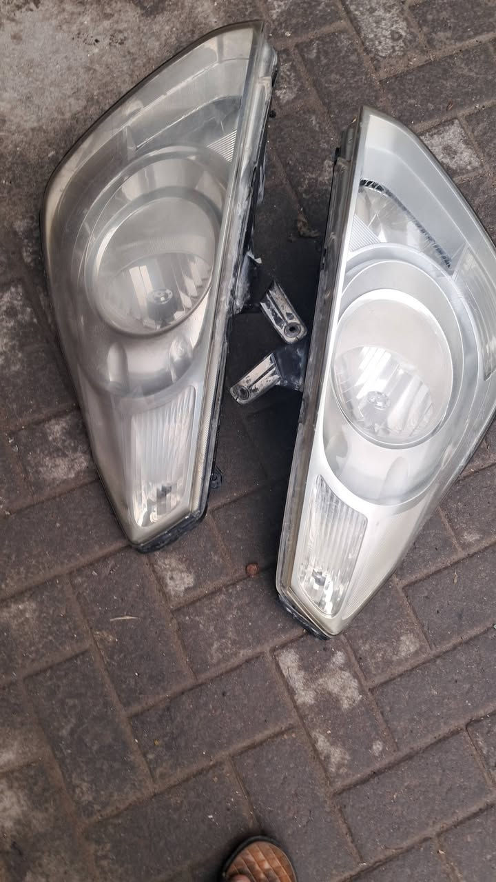 السلام عليكم
لايتات زوج استاركس
زوج سوناتا
السعر الزوج ١٠٠ وبي مجاال
العنوان البصرة / المعقل
رقم/***********
