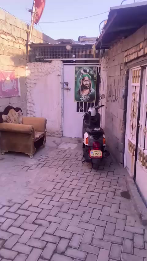 ياالله ياالله ياالله 
اللهم اني أصلي على سيدنا ونبينا وحبيبنا ورسولنا محمد وال محمد وعجل لوليك الفرج 
سلام عليكم بيت البيع مساحة 90متر 
في منطقة كسره وعطش قطاع80اول فرع على ايدك السيره مقابل قطاع 75 ستفسار على رقم ***********
