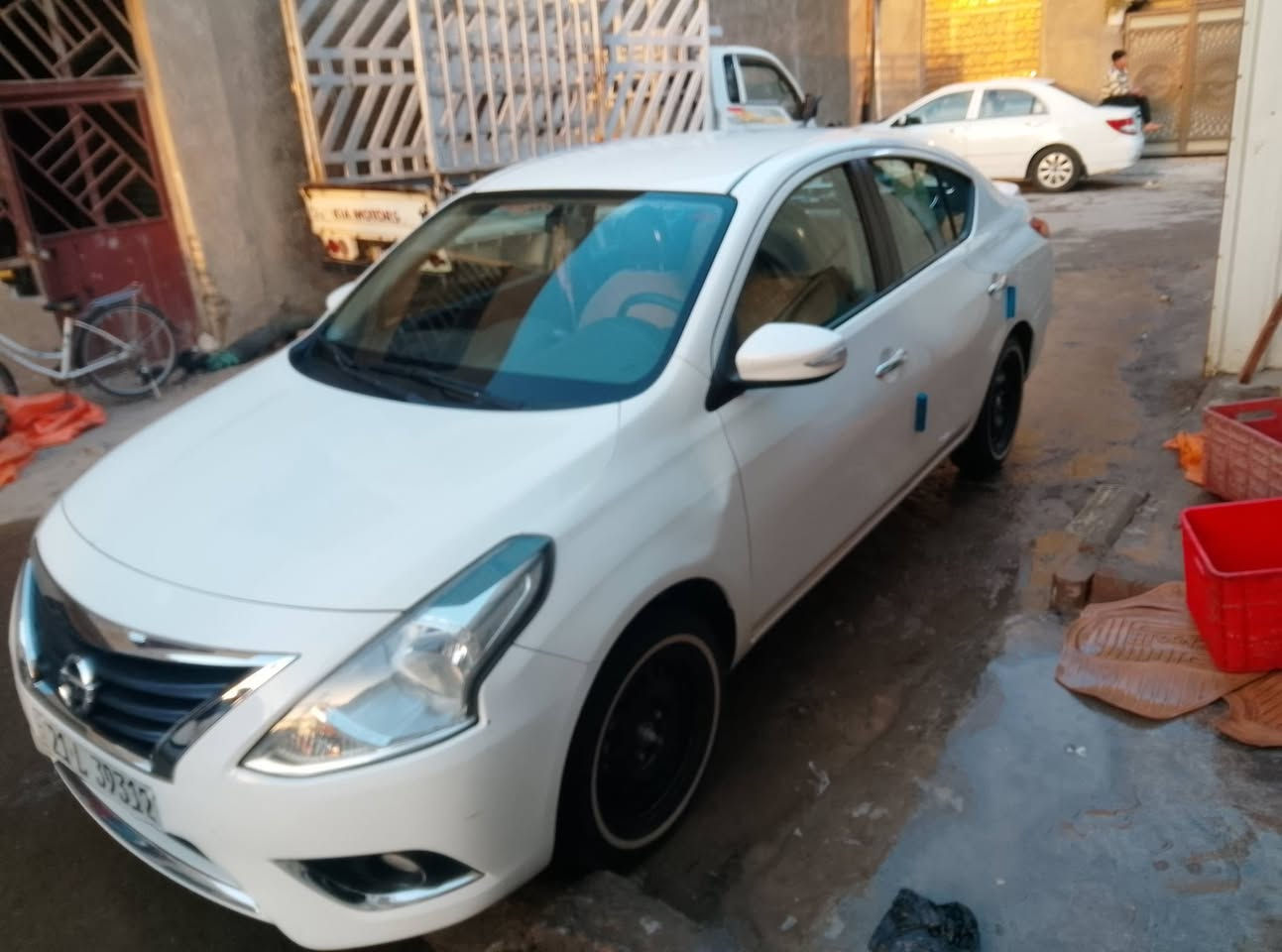 نيسان سني مديل24 مكفولة السعر 117 بيها مجال ***********
