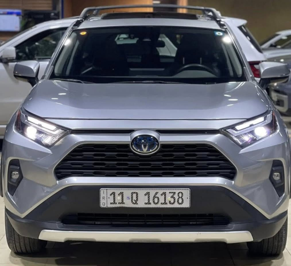 يالله
السلام عليكم راف فور وارد امريكي 
فئه XLE بريميوم  

                الون :  ( سلفر )

           حجم المكينه :  2500 هايبرد

المسافه المقطوعه :   ١٩ الاف ميل    

الضرر : تبديل جاملغ وطرف البنيد 
فقط

الايرباك : استيرن فقط 

#مواصفاتها

1. شاشه 

2.كامرا

3.هند بريك بصمه

4.كشنات جلد

5.فتحه

6.ويل كب

7.بصمه

8. كيجات دجيتل

9.قطعتين تبريد 

10.شحن وايرليس

11.كشنات كهرباء

12.صندوك كهرباء

13.كشافات

14.هيترات بالكشنات

15.لايتات لد + زنون

16.حساسات خلفي امامي 

17.رادارات 360

18.اشاير بالمري

19.اناره داخلي بالدشبول والبيبان

20. بك لايت لد

21. ⁠مرقبة نقطة عمياء 

22. ⁠كشن سائق خزن ميموري 

23. ⁠تدفئه بلكشنات 

24. ⁠تدفئه بالستيرن 

25. ⁠فور ويل

تفاصيل اكثر هذا رقمي .***********  تحياتي

مكاني النجف الاشراف
