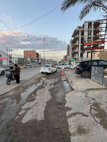 💎 للايجار في السيدية 💎

بيت مساحة 300م تجاري يحتوي ع 5 غرف نوم

واحده منها سويت صاله+حولي ومطبخ وخدمات 
صحية عدد 2 +منور مع كراج وحديقة
يصلح اي نشاط تجاري 
#مركز تجميل 
#معهد تدريسي
#مكتب محامي

الموقع📍 الظباط دخول مركز الوليد ع شارع العام مباشرتا📌
للأستفسار : ☎️ 
***********
***********
او زيارة;  مكتب المتحدة للأستثمار العقاري📍شارع الظباط قرب مجمع السفير📌
