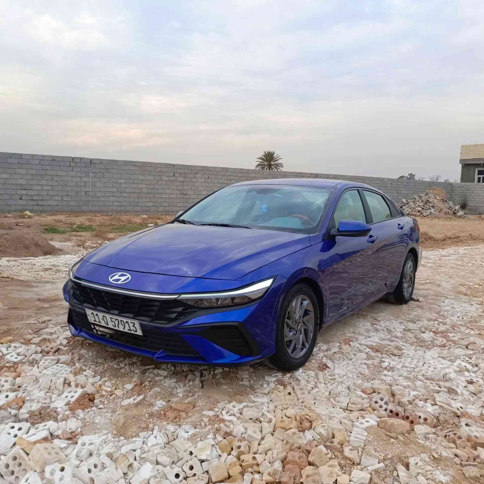 البيع فقط بل اقساط المشتري فقط من سكنة بغداد 

المقدمه 80  ورقه.    القسط الشهري 3 اوراق 

هونداي النترا موديل 2024 وارد أمريكي حادثهه فقط جاملق و بنيد 

باقي السياره كلهه ليبل واحد السياره مكفوله من الضربه و الصبغ و التبديل و الشخط 

حجم المكينه 2000 دوش المرغوب 
.
كير مكينه مكفول صدر أمامي و خلفي جديد تخم تاير جديد تدفئة و تبريد ثلج ماشيه 20 كم 

المواصفات/// تحكم ستيرن جهتين///بصمة تشغيل ///بصمة أبواب 

تشغيل عن بعد/// إشارة ترحيب//// اناره داخليه //

لد نهاري أمامي و خلفي///// نضام توقف ذاتي ////مانع انزلاق 

نضام سبورت ///نضام ايكو ///حساسات خلفيه/////// كامره دواره كروز سرعه ////انضمه قياده/// نقطه عمياء/// رادار امامي و خلفي

 قياده ذاتيه/// شاشه دجتيل 

السياره بسمي رقم بغداد الجديد هزه جديده السنويه ل 2030

تحويل مباشر 

العنوان بغداد الرستميه 

للإستفسار ***********    ////////////***********

كل تفاصيل السياره بل منشور سونار و صور الحادث 

الشراي يتصل و يدلل
