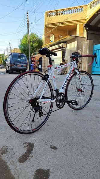 بايسكل C700 ماركة StepDragon
البايسكل نظيف حيللللل مابي أي نقص
گير عقرب شيمانو شغالات
ويالة وكشن ورگبه مختمات StepDragon 
بطيخات Joytech 
السعر 150
العنوان حي الجهاد 
***********
