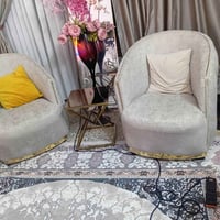 ١٠ مقاعد