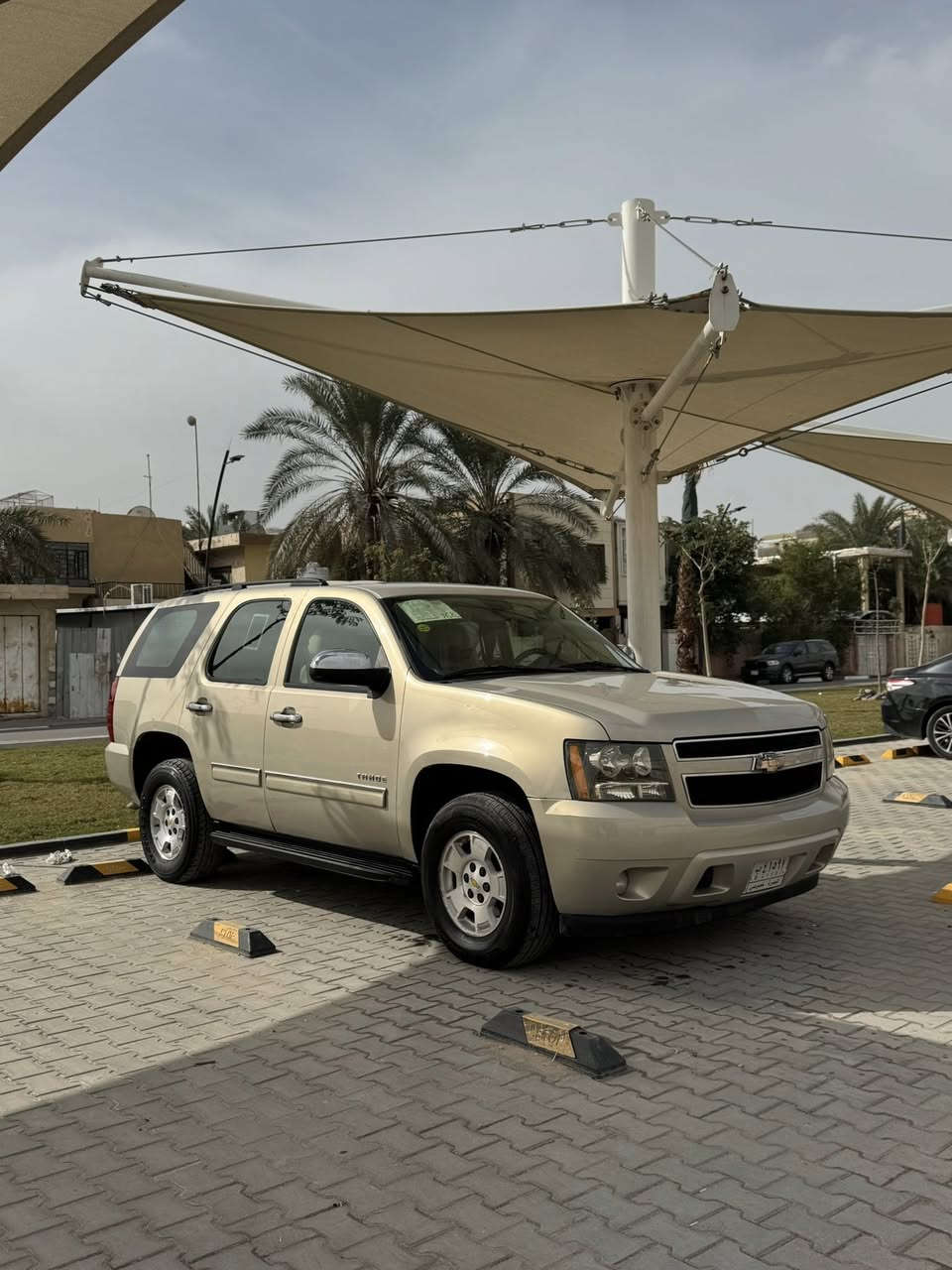 شوفر ليت تاهو 2010  خليجي مكفوله
رقم بصره بأسمي
بيها تكحيلات بسيطه وما مبينه ابد
مواصفات LS 
كشنات مخمل
السياره جاهزه للاخر حداده تخم تاير …الخ
للبيع فقط السعر ٢١٥ وبيها مجال بسيط للشراي
***********
