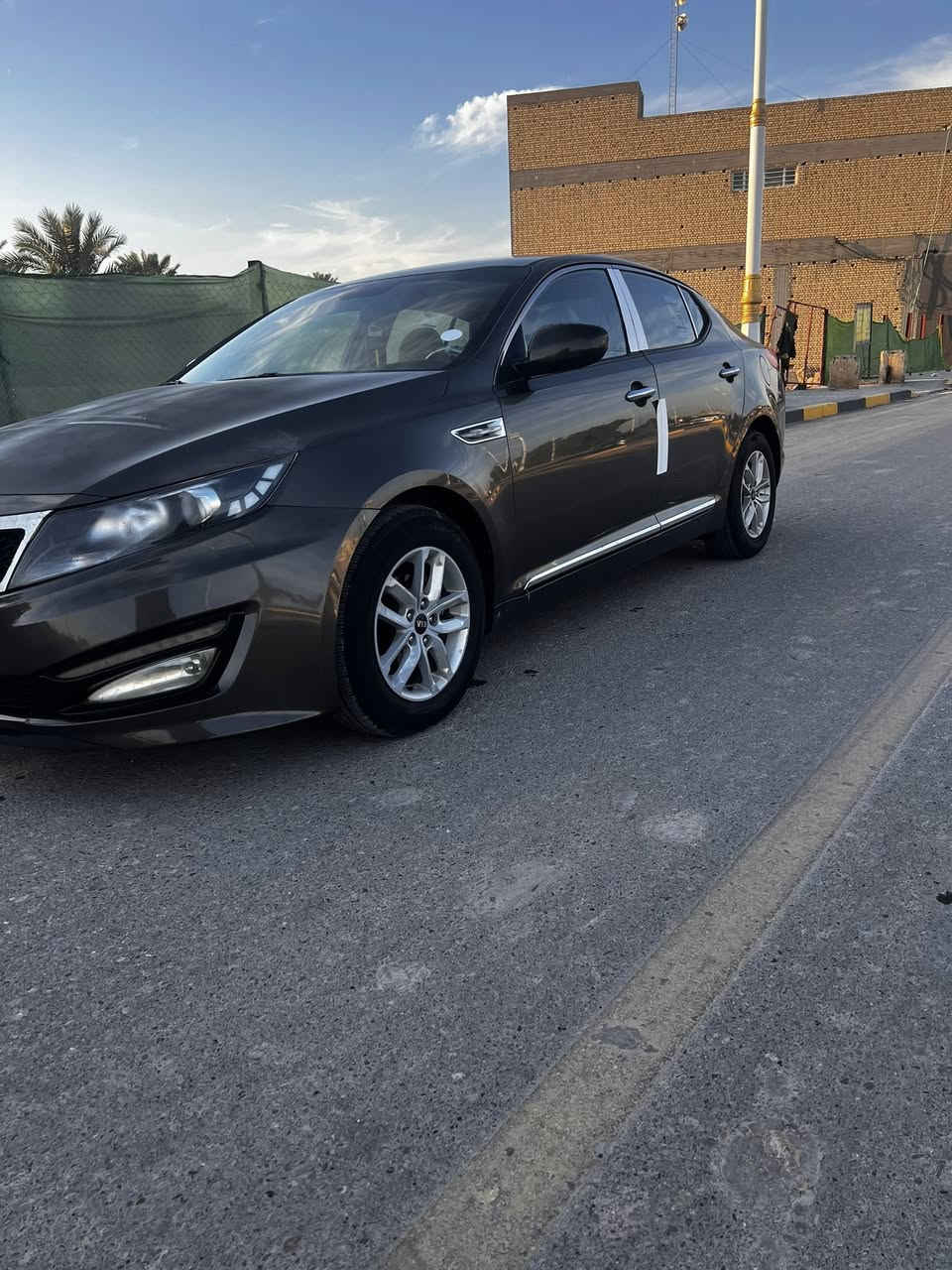 السلام عليكم.. 
كيه اوبتيما خليجي 2012رقم انگليزي مثنى مكينه 2400 دوش ستوها داخله هزه مكينه گير كفاله نص فول بيها قطعه وحده صبغ فقط الجوملغ الايمن تخم تاير تبريد تدفئه سياره جاهزه متخسر عليها فلس #السعر 123 وبيها مجال الشراي يدلل *********** للاستفسار…
