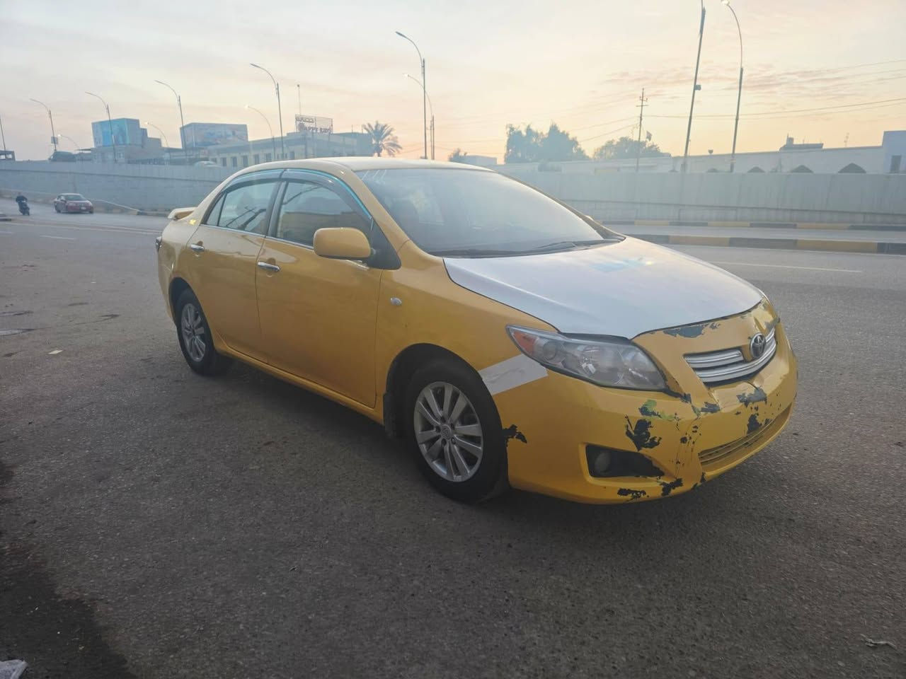 كورلا 2009 سيارة جديدة وجاهزة من كلشي كير عادي السعر 57 حادث جاملغ وبنيد رقم مثنى دولي مميز 939 بأسمي مصفر هيئة وغرامات مكان السيارة حلة رقم الهاتف ***********
