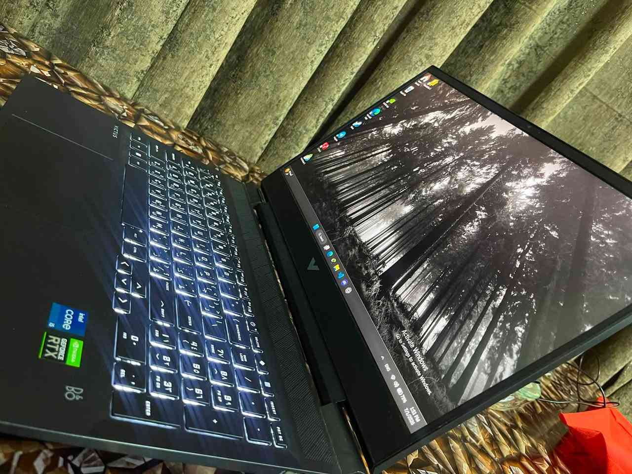 * HP Victus 16
* i5 12500H
* RTX 3050 4GB
* RAM 16GB DDR5
* SSD 1TB


**إذا كنت صاحب هذا الإعلان وتريد حذفه لأي سبب، رجاءا أرسل رسالة إلى الدعم الفني**