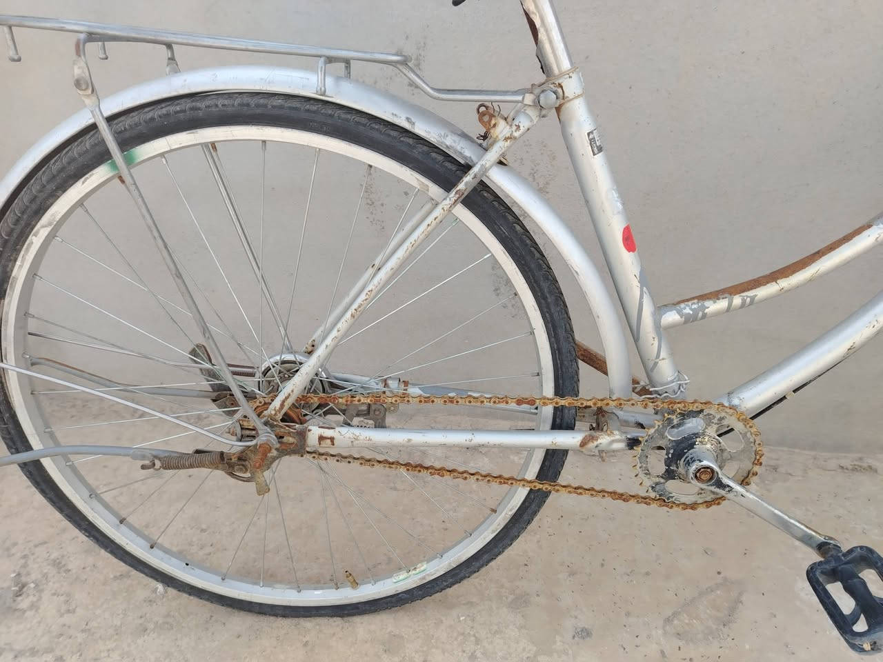 للبيع بويسكل متروك السعر خاص


**إذا كنت صاحب هذا الإعلان وتريد حذفه لأي سبب، رجاءا أرسل رسالة إلى الدعم الفني**