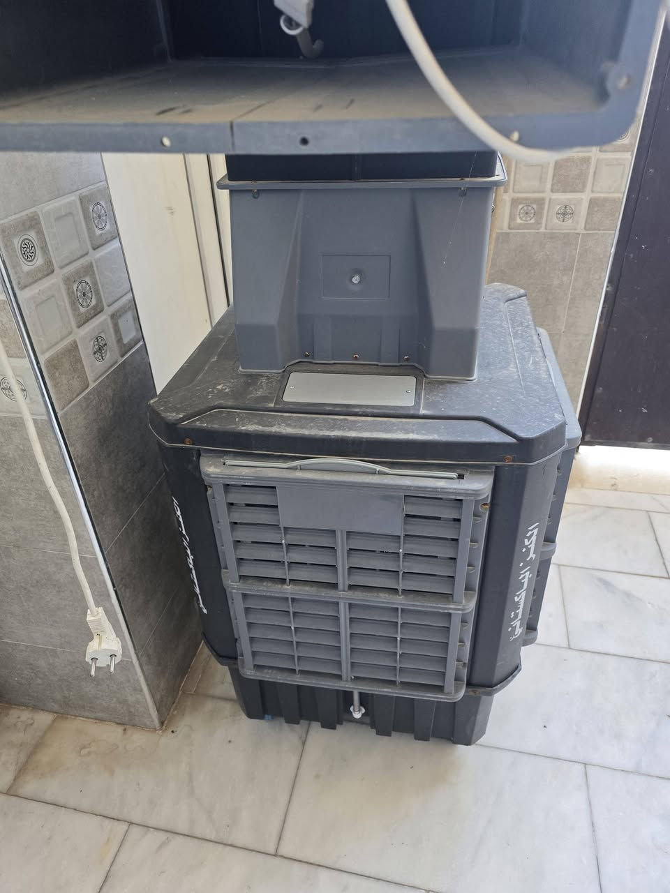 مبردة جديدة مستخدمة للبيع بغداد البلديات التجار ***********
