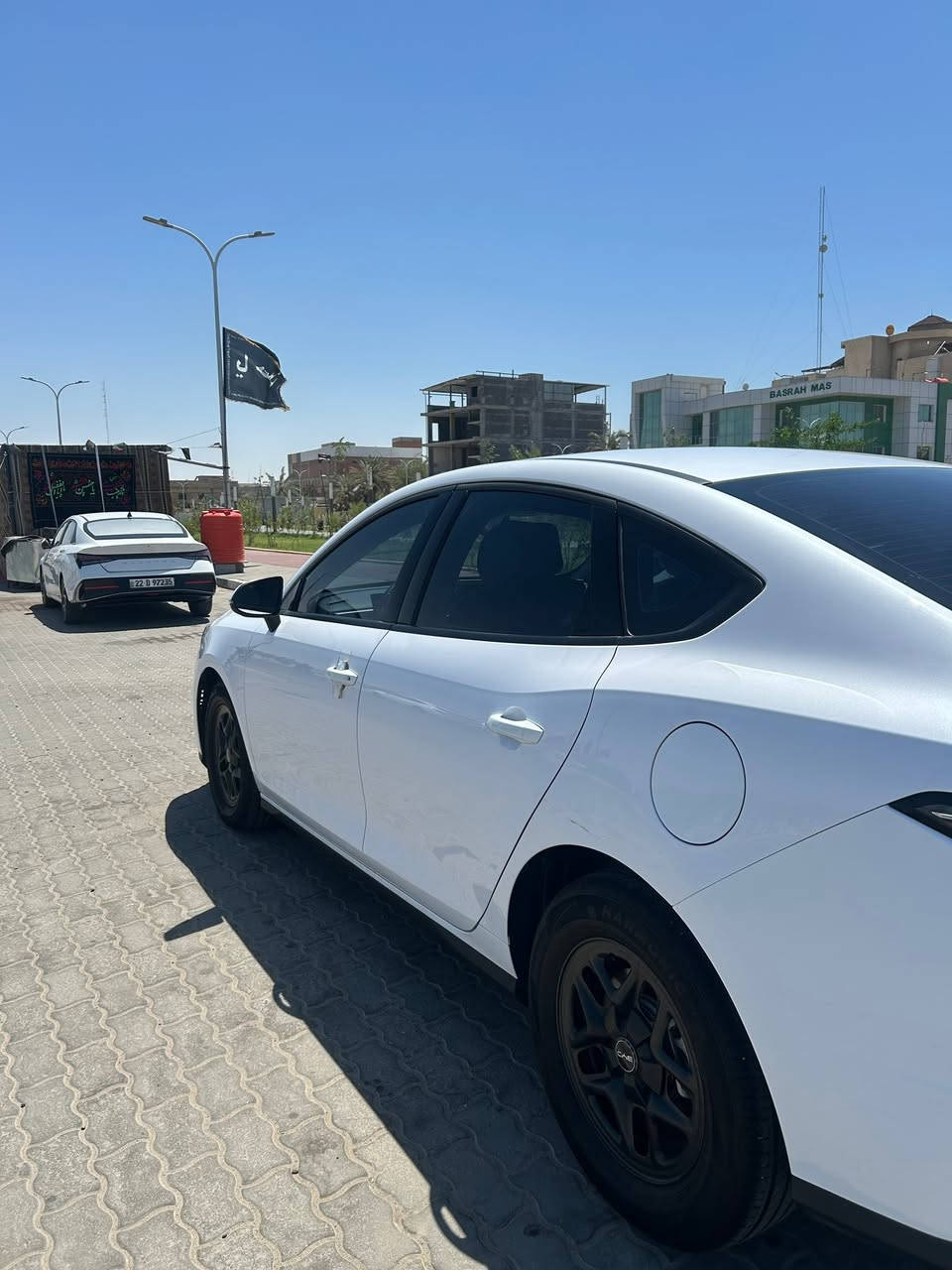 السلام عليكم 
byd للبيع 
سيل 5 موديل 2025 رقم بصره السياره كفاله ما عدا رصعات بل جاملق الخلفي موضحه بل صوره 
السعر 19 مليون مكاني البصره شط العرب
***********
