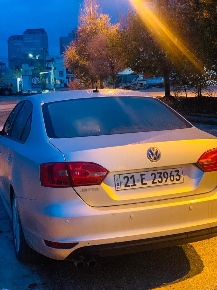 جيتا 2014 خليجي محرك 2000 السونار كدامك سيارة احلى من الصوره صدر تخم تاير كلة جديد #سعر 118 وبيها مجال 
#مكان ديالى 
#الهاتف ***********
