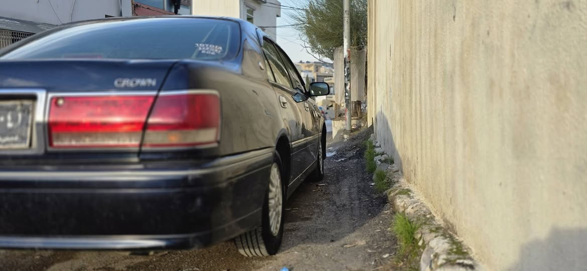 سەرەتا بەناوی خوا 
مەلیکە مووس ٢٠٠٢ نیلی دیفۆڕی بچووک ٩٠ هەزار ڕۆشتووە 
مواسەفات،٢دووگمە ،٤کووشن کارەبا،پەردەی بیلاد بێ عەیب،شاشە، پێش و دواکریستاڵ،فۆڕمیگای ساج مەلەکی ،گێڕعەدل، سەیارەکە گێڕوو مەکینەی بەشەرت لەشوێن مووسەکانی زیاتر قەترەبۆیاخی نیە قرچێکی پێشی هەیە شایەنی باس نیە سعری ٥٠ گەڵاو معمالەیەکی برایانەیە کۆدی هەیە شوێن سلێمانی گۆڕینەوەش ئەکەم لەسەر دڵگرتن 
ڕەقەم تەلەفوون *********** ڤایبەر و وەتس ئەپی لەسەرە ڕەحمەتت لێبێت موشتەری نیت باسەری یەک نەیەشێنین السليمانية, العراق
