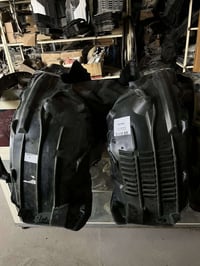 وبركاته  اغراض تويوتا هايلندر  من 2020  الى 2024  بطاين بلاستك  بك لاي...