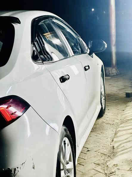 كورلا هايبرد 2024
فول مواصفات
١ جلد اسود
1.فتحه 
12 عداد ديجتل
* رادار مانع تصادم
5 تحديد مسار
قياده شبه ذاتيه
ام محرك 1.8cc مع محرك كهربائي
1 دخول ذكي بدون مفتاح
٣ويل كب16
(٢) كاميرا خلفيه بلاديه
تحكمات ستيرن جهتين
٢ قطعتين تبريد
• تطعيمات بيانو بلاك
سايد بريك بصمه
١ اوتو هولد
لايتات زينون
إشارة في المرايا الجانبية
ابل كار بلي
٣ مانع انزلاق
السياره جديده وماشيه 15 الف 
رقم بغداد انكليزي تحويل مباشر
السعر 149 او مراوس حسب القناعه 
رقمي ***********
